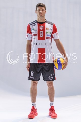  20.09.2016 RZESZOW <br />SESJA ZDJECIOWA SIATKARZY ASSECO RESOVIA<br />SEZON 2016/2017<br />N/Z THIBAULT ROSSARD <br /> 
