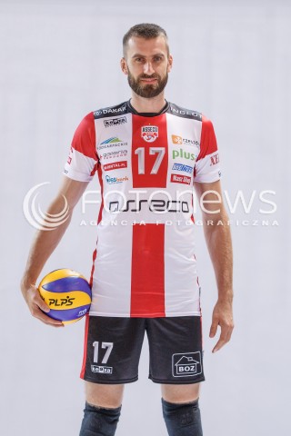  20.09.2016 RZESZOW <br />SESJA ZDJECIOWA SIATKARZY ASSECO RESOVIA<br />SEZON 2016/2017<br />N/Z MARCIN MOZDZONEK <br /> 