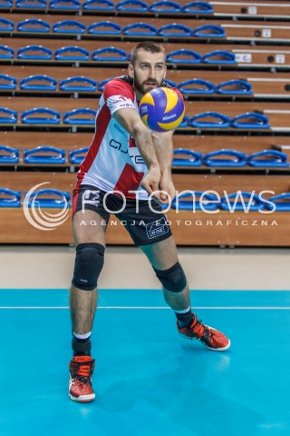  20.09.2016 RZESZOW <br />SESJA ZDJECIOWA SIATKARZY ASSECO RESOVIA<br />SEZON 2016/2017<br />N/Z MARCIN MOZDZONEK <br /> 