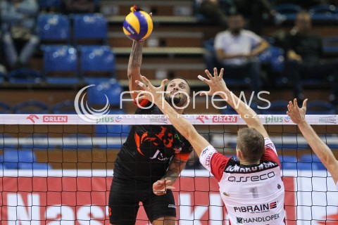  23.09.2016 RZESZOW <br />SIATKOWKA SEZON 2016/2017 MEN VOLLEYBALL <br />MECZ TOWARZYSKI<br />MECZ ASSECO RESOVIA RZESZOW - JASTRZEBSKI WEGIEL <br />N/Z HIDALGO SALVADOR OLIVA <br /> 