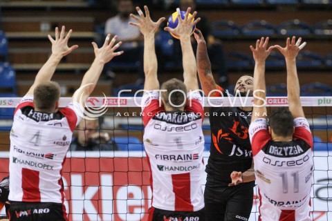  23.09.2016 RZESZOW <br />SIATKOWKA SEZON 2016/2017 MEN VOLLEYBALL <br />MECZ TOWARZYSKI<br />MECZ ASSECO RESOVIA RZESZOW - JASTRZEBSKI WEGIEL <br />N/Z HIDALGO SALVADOR OLIVA <br /> 