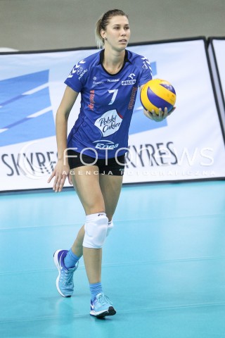  01.10.2016 RZESZOW <br />SIATKOWKA SEZON 2016/2017 WOMEN VOLLEYBALL <br />IV TURNIEJ O PUCHAR FIRMY DEVELOPRES<br />MECZ DEVELOPRES RZESZOW - MUSZYNIANKA ENEA MUSZYNA<br />N/Z MAGDALENA WAWRZYNIAK SYLWETKA <br /> 