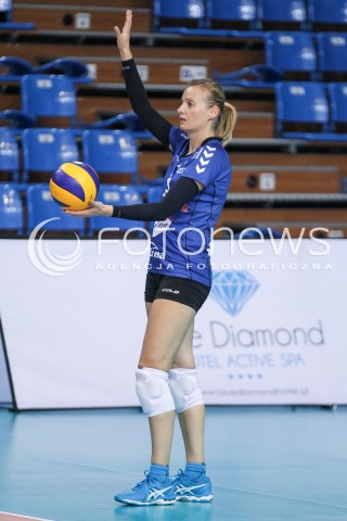  01.10.2016 RZESZOW <br />SIATKOWKA SEZON 2016/2017 WOMEN VOLLEYBALL <br />IV TURNIEJ O PUCHAR FIRMY DEVELOPRES<br />MECZ DEVELOPRES RZESZOW - MUSZYNIANKA ENEA MUSZYNA<br />N/Z AGNIESZKA RABKA SYLWETKA <br /> 