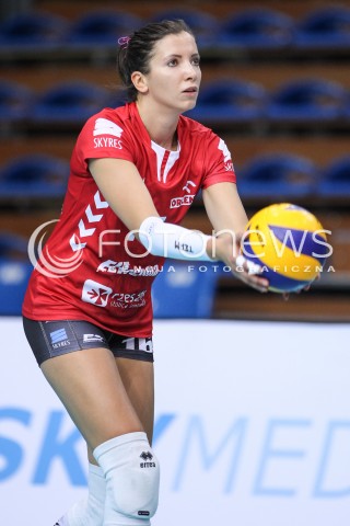  01.10.2016 RZESZOW <br />SIATKOWKA SEZON 2016/2017 WOMEN VOLLEYBALL <br />IV TURNIEJ O PUCHAR FIRMY DEVELOPRES<br />MECZ DEVELOPRES RZESZOW - MUSZYNIANKA ENEA MUSZYNA<br />N/Z KLAUDIA KACZOROWSKA SYLWETKA <br /> 