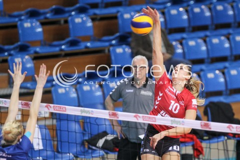  01.10.2016 RZESZOW <br />SIATKOWKA SEZON 2016/2017 WOMEN VOLLEYBALL <br />IV TURNIEJ O PUCHAR FIRMY DEVELOPRES<br />MECZ DEVELOPRES RZESZOW - MUSZYNIANKA ENEA MUSZYNA<br />N/Z ADELA HELIC <br /> 