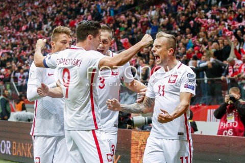  08.10.2016 WARSZAWA PILKA NOZNA <br />FOOTBALL POLISH ELIMINACJE MS 2018<br />MECZ POLSKA - DANIA NA STADIONIE NARODOWYM<br />N/Z RADOSC BRAMKA GOL ROBERT LEWANDOWSKI  KAMIL GROSICKI ARTUR JEDRZEJCZYK <br /> 