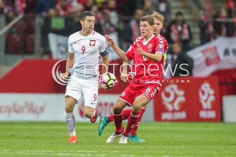  08.10.2016 WARSZAWA PILKA NOZNA <br />FOOTBALL POLISH ELIMINACJE MS 2018<br />MECZ POLSKA - DANIA NA STADIONIE NARODOWYM<br />N/Z ROBERT LEWANDOWSKI  ANDREAS CHRISTENSEN <br /> 