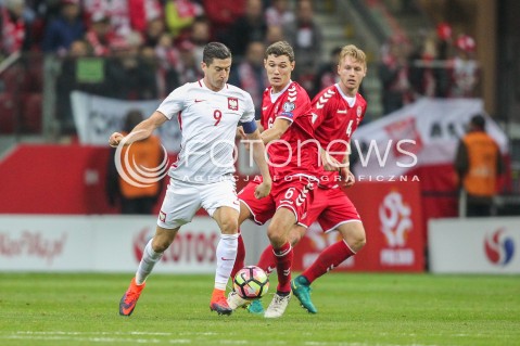  08.10.2016 WARSZAWA PILKA NOZNA <br />FOOTBALL POLISH ELIMINACJE MS 2018<br />MECZ POLSKA - DANIA NA STADIONIE NARODOWYM<br />N/Z ROBERT LEWANDOWSKI  ANDREAS CHRISTENSEN <br /> 