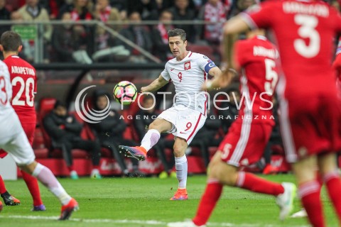  11.10.2016 WARSZAWA PILKA NOZNA <br />FOOTBALL POLISH ELIMINACJE MS 2018<br />MECZ POLSKA - ARMENIA NA STADIONIE NARODOWYM<br />N/Z ROBERT LEWANDOWSKI  <br /> 