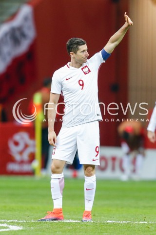  11.10.2016 WARSZAWA PILKA NOZNA <br />FOOTBALL POLISH ELIMINACJE MS 2018<br />MECZ POLSKA - ARMENIA NA STADIONIE NARODOWYM<br />N/Z ROBERT LEWANDOWSKI  <br /> 