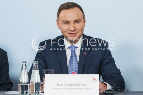  15.10.2016 RZESZOW <br />SPOTKANIE PREZYDENTOW PANSTW GRUPY WYSZEHRADZKIEJ W RZESZOWIE<br />N/Z ANDRZEJ DUDA ( PREZYDENT RP POLSKI ) <br /> 