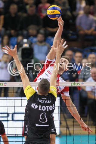  21.10.2016 RZESZOW<br />SIATKOWKA PLUSLIGA 2016/2017 MEN VOLLEYBALL POLAND POLISH PLUS LIGA LEAGUE SEASON 2016/2017<br />MECZ ASSECO RESOVIA RZESZOW - LOTOS TREFL GDANSK <br />N/Z PIOTR NOWAKOWSKI <br /> 