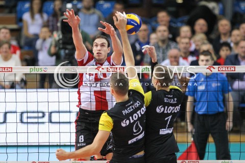  21.10.2016 RZESZOW<br />SIATKOWKA PLUSLIGA 2016/2017 MEN VOLLEYBALL POLAND POLISH PLUS LIGA LEAGUE SEASON 2016/2017<br />MECZ ASSECO RESOVIA RZESZOW - LOTOS TREFL GDANSK <br />N/Z MARKO IVOVIC BLOK<br /> 