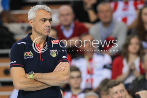  21.10.2016 RZESZOW<br />SIATKOWKA PLUSLIGA 2016/2017 MEN VOLLEYBALL POLAND POLISH PLUS LIGA LEAGUE SEASON 2016/2017<br />MECZ ASSECO RESOVIA RZESZOW - LOTOS TREFL GDANSK <br />N/Z ANDREA ANASTASI - I TRENER ( HEAD COACH ) SYLWETKA <br /> 