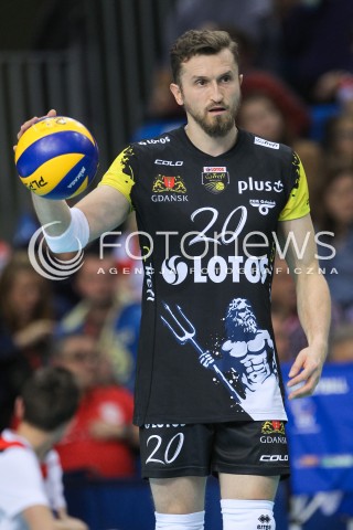  21.10.2016 RZESZOW<br />SIATKOWKA PLUSLIGA 2016/2017 MEN VOLLEYBALL POLAND POLISH PLUS LIGA LEAGUE SEASON 2016/2017<br />MECZ ASSECO RESOVIA RZESZOW - LOTOS TREFL GDANSK <br />N/Z MICHAL MASNY SYLWETKA <br /> 