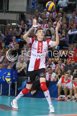  21.10.2016 RZESZOW<br />SIATKOWKA PLUSLIGA 2016/2017 MEN VOLLEYBALL POLAND POLISH PLUS LIGA LEAGUE SEASON 2016/2017<br />MECZ ASSECO RESOVIA RZESZOW - LOTOS TREFL GDANSK <br />N/Z BARTLOMIEJ LEMANSKI SYLWETKA <br /> 