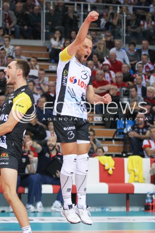  21.10.2016 RZESZOW<br />SIATKOWKA PLUSLIGA 2016/2017 MEN VOLLEYBALL POLAND POLISH PLUS LIGA LEAGUE SEASON 2016/2017<br />MECZ ASSECO RESOVIA RZESZOW - LOTOS TREFL GDANSK <br />N/Z PIOTR GACEK RADOSC EMOCJE SYLWETKA <br /> 