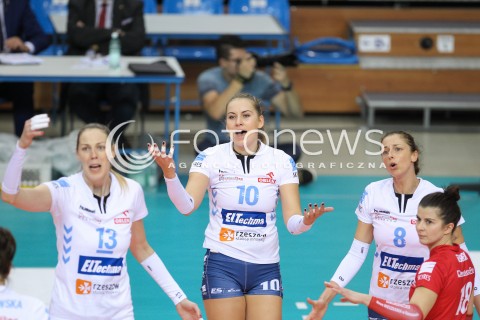  23.10.2016 RZESZOW<br />SIATKOWKA ORLEN LIGA 2016/2017 WOMEN VOLLEYBALL POLAND POLISH ORLENLIGA LEAGUE SEASON 2016/2017<br />MECZ DEVELOPRES SKYRES RZESZOW - BUDOWLANI LODZ <br />N/Z KATARZYNA MROZ ADELA HELIC ANNA KACZMAR LUCYNA BOREK ZLOSC EMOCJE<br /> 