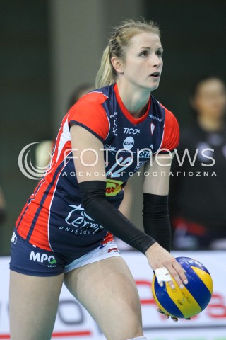  23.10.2016 RZESZOW<br />SIATKOWKA ORLEN LIGA 2016/2017 WOMEN VOLLEYBALL POLAND POLISH ORLENLIGA LEAGUE SEASON 2016/2017<br />MECZ DEVELOPRES SKYRES RZESZOW - BUDOWLANI LODZ <br />N/Z HEIKE BEIER SYLWETKA <br /> 