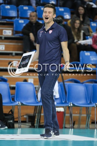  23.10.2016 RZESZOW<br />SIATKOWKA ORLEN LIGA 2016/2017 WOMEN VOLLEYBALL POLAND POLISH ORLENLIGA LEAGUE SEASON 2016/2017<br />MECZ DEVELOPRES SKYRES RZESZOW - BUDOWLANI LODZ <br />N/Z BLAZEJ KRZYSZTALOWICZ - I TRENER ( HEAD COACH ) SYLWETKA RADOSC EMOCJE <br /> 