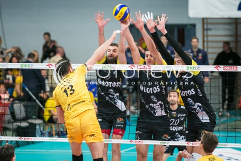  29.10.2016 BELCHATOW<br />
SIATKOWKA PLUS LIGA 2016/2017 MEN VOLLEYBALL POLAND PLUSLIGA<br />
PGE SKRA BELCHATOW -  LOTOS TREFL GDANSK<br />
N/Z MATEUSZ MIKA SZYMON JAKUBISZAK DAMIAN SCHULZ<br />
 