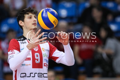  30.10.2016 RZESZOW<br />SIATKOWKA PLUSLIGA 2016/2017 MEN VOLLEYBALL POLAND POLISH PLUS LIGA LEAGUE SEASON 2016/2017<br />MECZ ASSECO RESOVIA RZESZOW - CERRAD CZARNI RADOM <br />N/Z THIBAULT ROSSARD SYLWETKA <br /> 