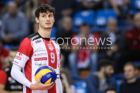  30.10.2016 RZESZOW<br />SIATKOWKA PLUSLIGA 2016/2017 MEN VOLLEYBALL POLAND POLISH PLUS LIGA LEAGUE SEASON 2016/2017<br />MECZ ASSECO RESOVIA RZESZOW - CERRAD CZARNI RADOM <br />N/Z THIBAULT ROSSARD SYLWETKA <br /> 