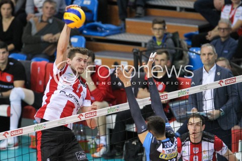  30.10.2016 RZESZOW<br />SIATKOWKA PLUSLIGA 2016/2017 MEN VOLLEYBALL POLAND POLISH PLUS LIGA LEAGUE SEASON 2016/2017<br />MECZ ASSECO RESOVIA RZESZOW - CERRAD CZARNI RADOM <br />N/Z PIOTR NOWAKOWSKI <br /> 