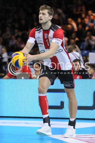  30.10.2016 RZESZOW<br />SIATKOWKA PLUSLIGA 2016/2017 MEN VOLLEYBALL POLAND POLISH PLUS LIGA LEAGUE SEASON 2016/2017<br />MECZ ASSECO RESOVIA RZESZOW - CERRAD CZARNI RADOM <br />N/Z PIOTR NOWAKOWSKI SYLWETKA <br /> 