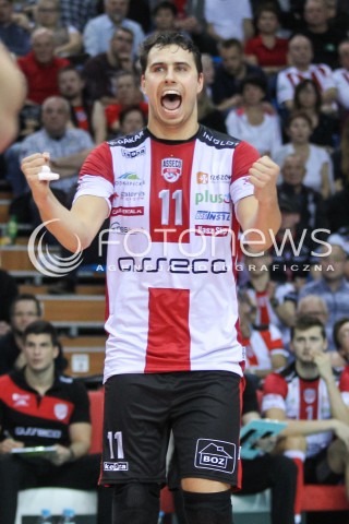  30.10.2016 RZESZOW<br />SIATKOWKA PLUSLIGA 2016/2017 MEN VOLLEYBALL POLAND POLISH PLUS LIGA LEAGUE SEASON 2016/2017<br />MECZ ASSECO RESOVIA RZESZOW - CERRAD CZARNI RADOM <br />N/Z FABIAN DRZYZGA RADOSC EMOCJE SYLWETKA <br /> 
