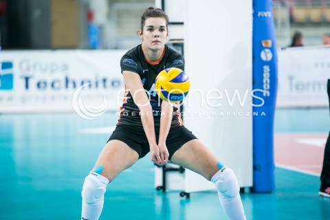  31.10.2016 LODZ SIATKOWKA <br />
ORLEN LIGA  SEZON 2016/2017 <br />
BEEF MASTER BUDOWLANI LODZ - KSZO OSTROWIEC SWIETOKRZYSKI<br />
N/Z PAULINA STROIWAS SYLWETKA<br />
 