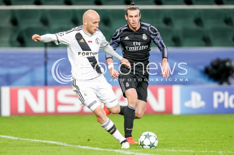  02.11.2016 WARSZAWA PILKA NOZNA STADION LEGII<br />FOOTBALL RUNDA ELIMINACJI UEFA CHAMPIONS LEAGUE<br />MECZ LEGIA WARSZAWA - REAL MADRYT<br />N/Z MICHAL PAZDAN GARETH BALE<br /> 