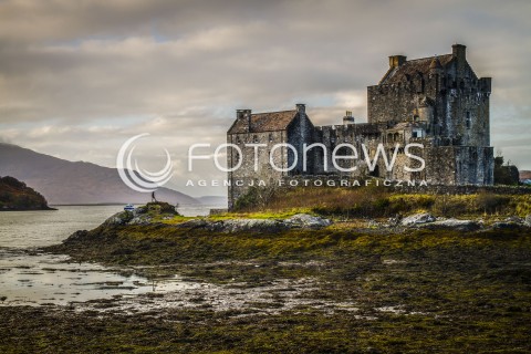  09.11.2016 JESIENNY PEJZAZ SZKOCJI <br />
ZDJECIE ILUSTRACYJNE<br />
N/Z ZAMEK EILEAN DONAN NA WYSPIE LOCH DUICH<br />
 