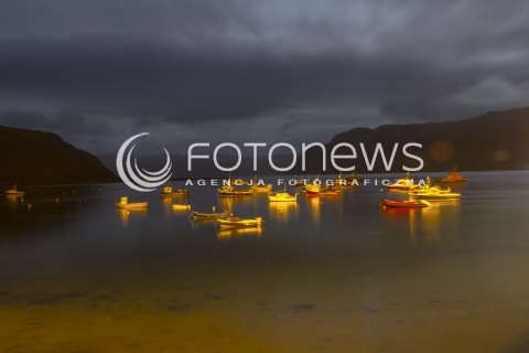  09.11.2016 JESIENNY PEJZAZ SZKOCJI<br />
ZDJECIE ILUSTRACYJNE<br />
N/Z LODZIE W PORCIE PORTREE NA WYSPIE SKYE<br />
 