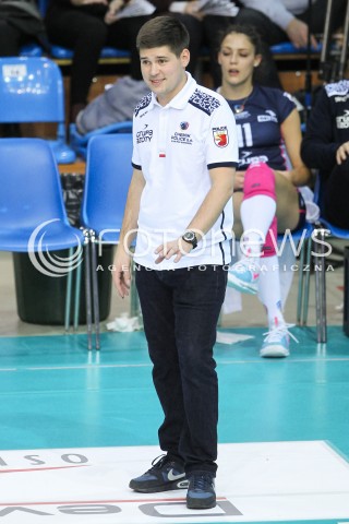  06.11.2016 RZESZOW<br />SIATKOWKA ORLEN LIGA 2016/2017 WOMEN VOLLEYBALL POLAND POLISH ORLENLIGA LEAGUE SEASON 2016/2017<br />MECZ DEVELOPRES SKYRES RZESZOW - CHEMIK POLICE <br />N/Z JAKUB GLUSZAK - I TRENER ( HEAD COACH ) SYLWETKA <br /> 