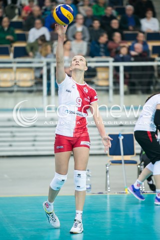  07.11.2016 LODZ SIATKOWKA <br />
ORLEN LIGA  SEZON 2016/2017 <br />
BEEF MASTER BUDOWLANI LODZ - LKS COMMERCECON<br />
N/Z KATARZYNA SIELICKA SYLWETKA<br />
 