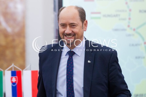  07.11.2016 LANCUT<br />KONFERENCJA "10 LAT DEKLARACJI LANCUCKIEJ - VIA CARPATIA DZIS, WYZWANIA NA PRZYSZLOSC" Z UDZIALEM PREMIER <br />N/Z MIECZYSLAW GOLBA ( SENATOR RP )<br /> 