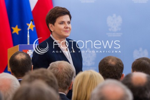  07.11.2016 LANCUT<br />KONFERENCJA "10 LAT DEKLARACJI LANCUCKIEJ - VIA CARPATIA DZIS, WYZWANIA NA PRZYSZLOSC" Z UDZIALEM PREMIER <br />N/Z PREMIER BEATA SZYDLO<br /> 