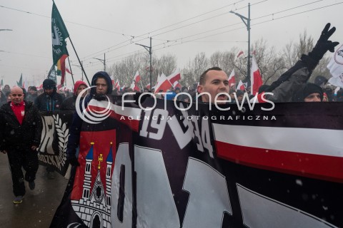  11.11.2016 WARSZAWA <br />MARSZ NIEPODLEGLOSCI 2016 SRODOWISK NARODOWYCH W WARSZAWIE <br />N/Z UCZESTNICY <br /> 