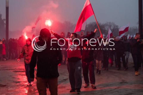  11.11.2016 WARSZAWA <br />MARSZ NIEPODLEGLOSCI 2016 SRODOWISK NARODOWYCH W WARSZAWIE <br />N/Z UCZESTNICY <br /> 
