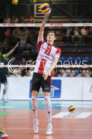  12.11.2016 RZESZOW<br />SIATKOWKA PLUSLIGA 2016/2017 MEN VOLLEYBALL POLAND POLISH PLUS LIGA LEAGUE SEASON 2016/2017<br />MECZ ASSECO RESOVIA RZESZOW - GKS KATOWICE <br />N/Z BARTLOMIEJ LEMANSKI SYLWETKA <br /> 