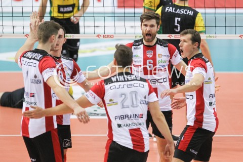  12.11.2016 RZESZOW<br />SIATKOWKA PLUSLIGA 2016/2017 MEN VOLLEYBALL POLAND POLISH PLUS LIGA LEAGUE SEASON 2016/2017<br />MECZ ASSECO RESOVIA RZESZOW - GKS KATOWICE <br />N/Z DAWID DRYJA LUKAS TICHACEK RADOSC EMOCJE <br /> 