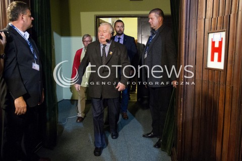  16.11.2016 RZESZOW<br />SPOTKANIE Z BYLYM PREZYDENTEM RP LECHEM WALESA W RZESZOWIE.<br />SPOTKANIE ZORGANIZOWAL KOMITET OBRONY DEMOKRACJI.<br />N/Z LECH WALESA<br /> 