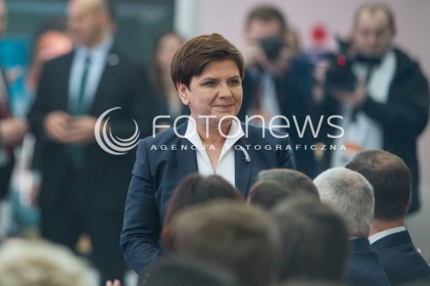  17.11.2016 JASIONKA<br />KONGRES 590 W CENTRUM WYSTAWIENNICZO - KONGRESOWYM W JASIONCE KOLO RZESZOWA<br />N/Z PREMIER BEATA SZYDLO<br /> 