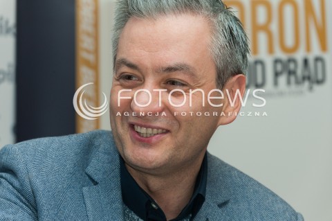  20.11.2016 WARSZAWA<br />PROMOCJA KSIAZKI ROBERTA BIEDRONIA PT. POD PRAD<br />N/Z ROBERT BIEDRON<br /> 
