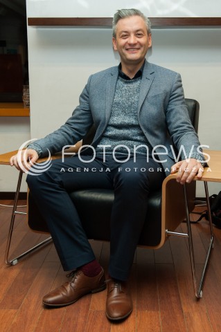  20.11.2016 WARSZAWA<br />PROMOCJA KSIAZKI ROBERTA BIEDRONIA PT. POD PRAD<br />N/Z ROBERT BIEDRON<br /> 