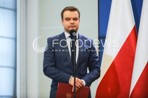  25.11.2016 WARSZAWA<br />KONFERENCJA WICEPREMIERA PIOTRA GLINSKIEGO<br />N/Z RZECZNIK RZADU RAFAL BOCHENEK<br /> 