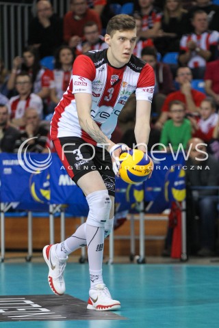  26.11.2016 RZESZOW<br />SIATKOWKA PLUSLIGA 2016/2017 MEN VOLLEYBALL POLAND POLISH PLUS LIGA LEAGUE SEASON 2016/2017<br />MECZ ASSECO RESOVIA RZESZOW - INDYKPOL AZS OLSZTYN <br />N/Z BARTLOMIEJ LEMANSKI SYLWETKA <br /> 