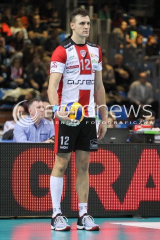  26.11.2016 RZESZOW<br />SIATKOWKA PLUSLIGA 2016/2017 MEN VOLLEYBALL POLAND POLISH PLUS LIGA LEAGUE SEASON 2016/2017<br />MECZ ASSECO RESOVIA RZESZOW - INDYKPOL AZS OLSZTYN <br />N/Z GAVIN SCHMITT SYLWETKA <br /> 