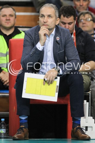  26.11.2016 RZESZOW<br />SIATKOWKA PLUSLIGA 2016/2017 MEN VOLLEYBALL POLAND POLISH PLUS LIGA LEAGUE SEASON 2016/2017<br />MECZ ASSECO RESOVIA RZESZOW - INDYKPOL AZS OLSZTYN <br />N/Z ANDRZEJ KOWAL - I TRENER ( HEAD COACH ) SYLWETKA <br /> 
